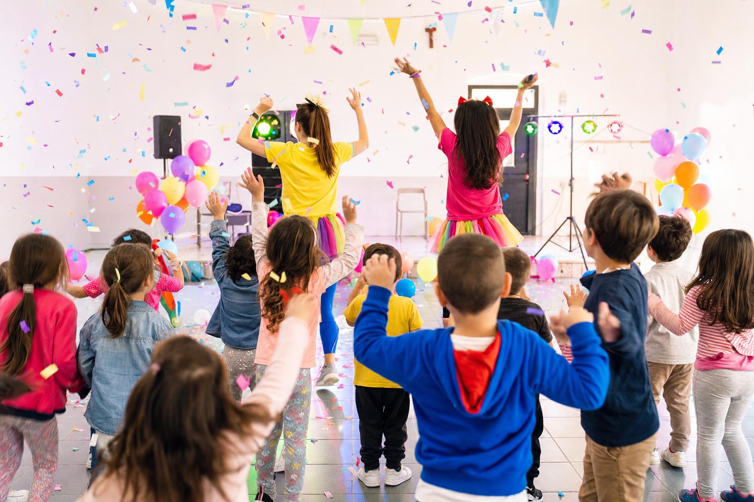 Scena illustrativa di baby dance leggera per bambini